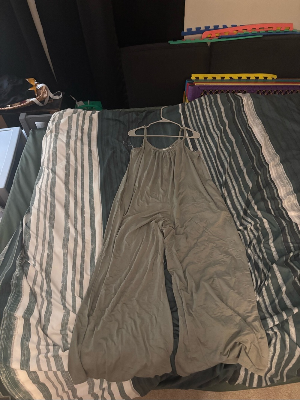 Women’s Olive Wide-Leg Jumpsuit
